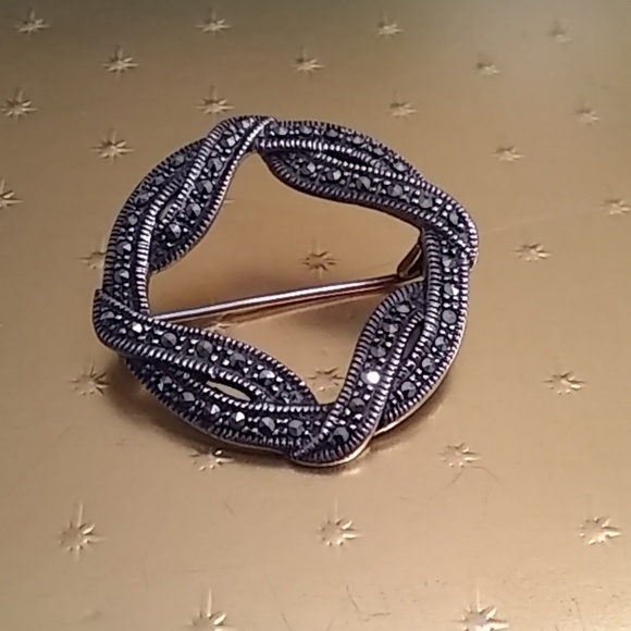 Sterling and marcasite circle brooch - Picture 2 of 4